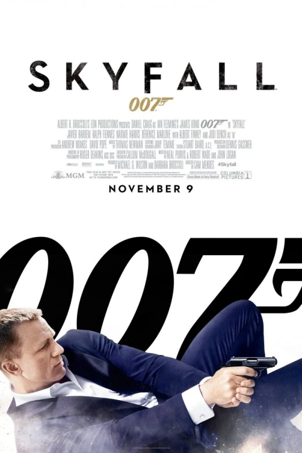 007 - Operação Skyfall Cartaz